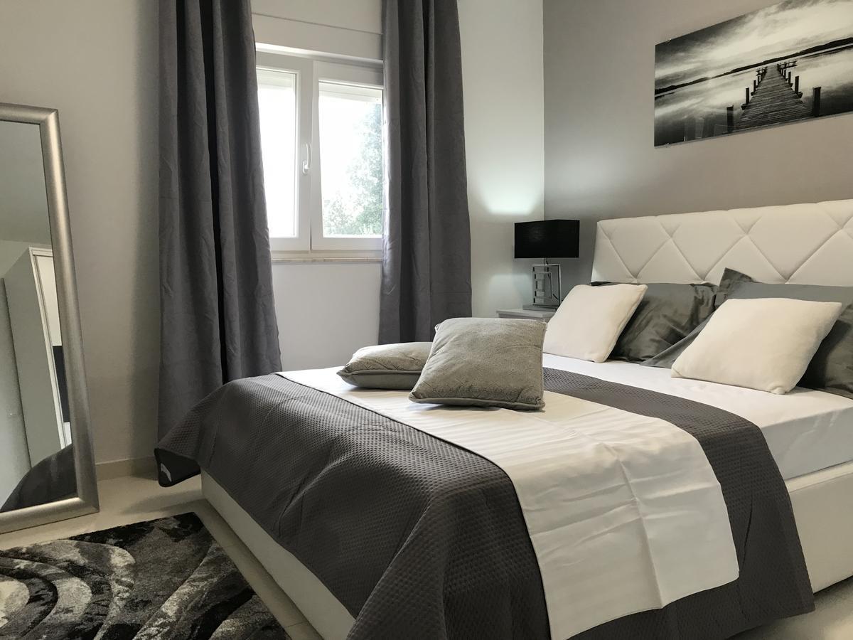 Luxury Apartments Bralic Bibinje Kamer foto
