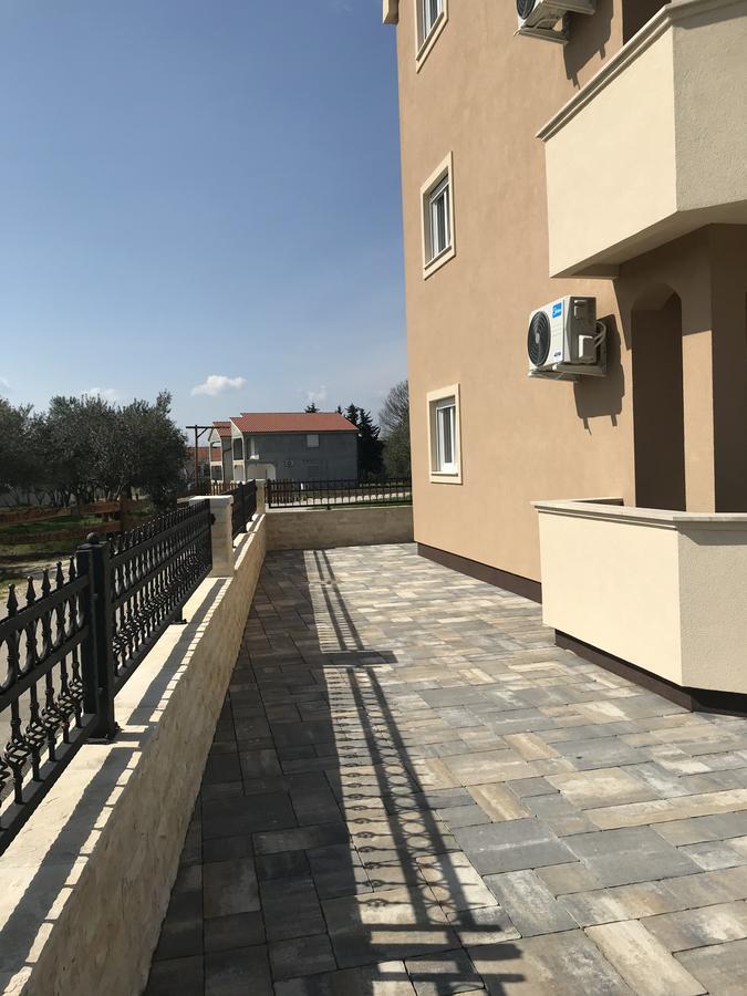 Luxury Apartments Bralic Bibinje Buitenkant foto